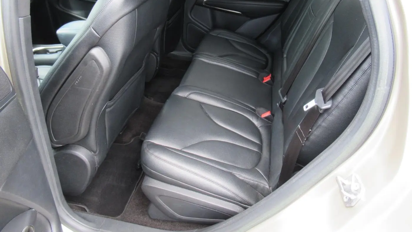 2015 Lincoln MKC Base