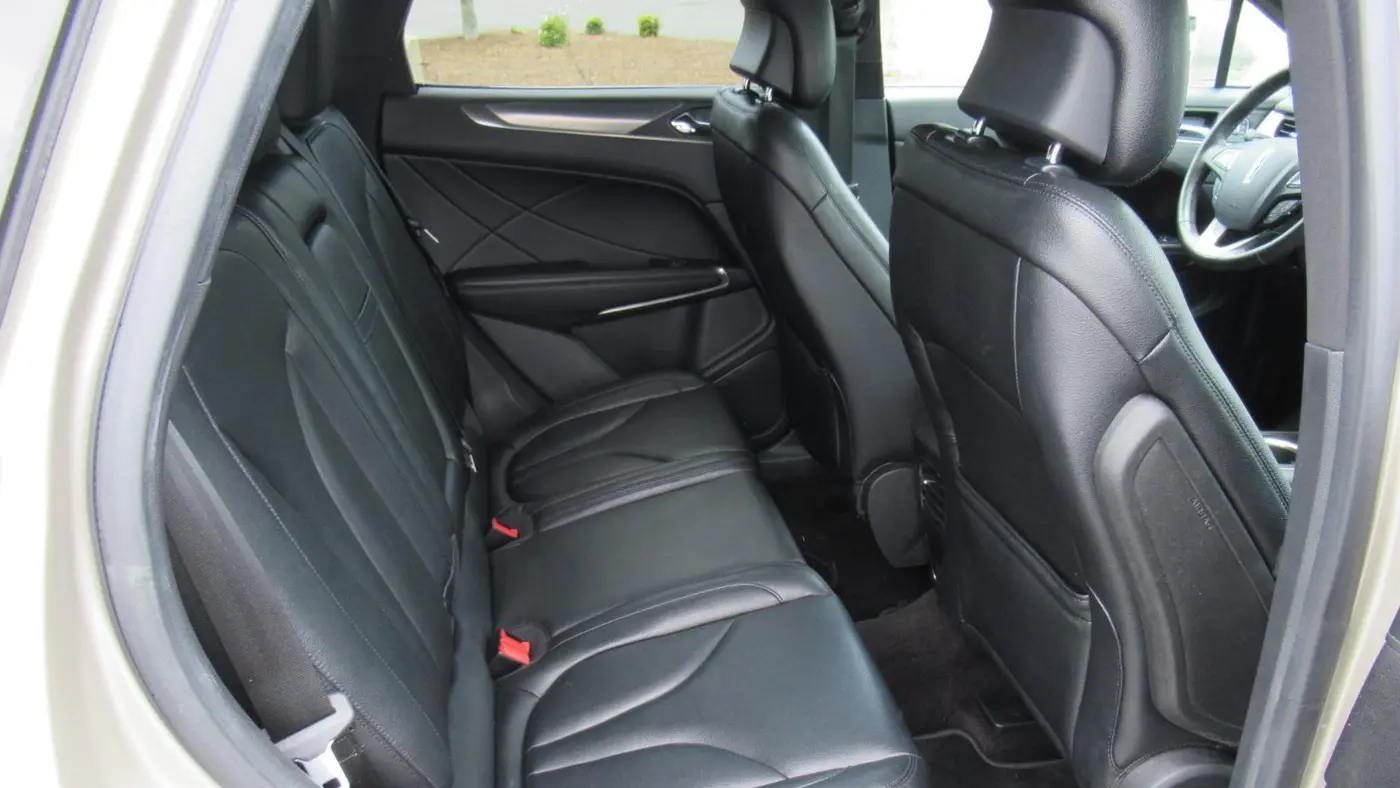 2015 Lincoln MKC Base