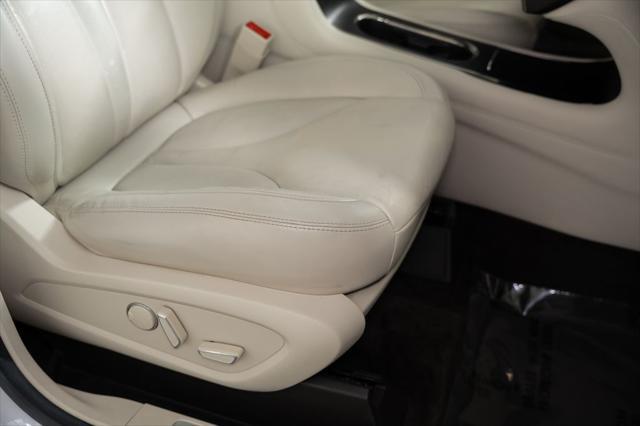 2015 Lincoln MKC - $10,500