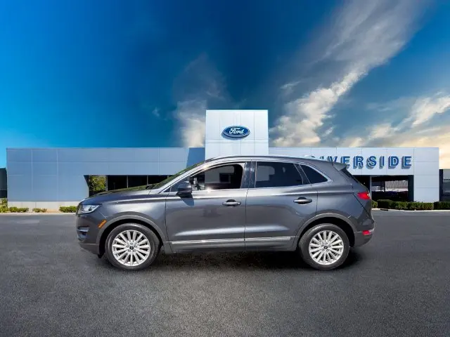 2019 Lincoln MKC - $15,559
