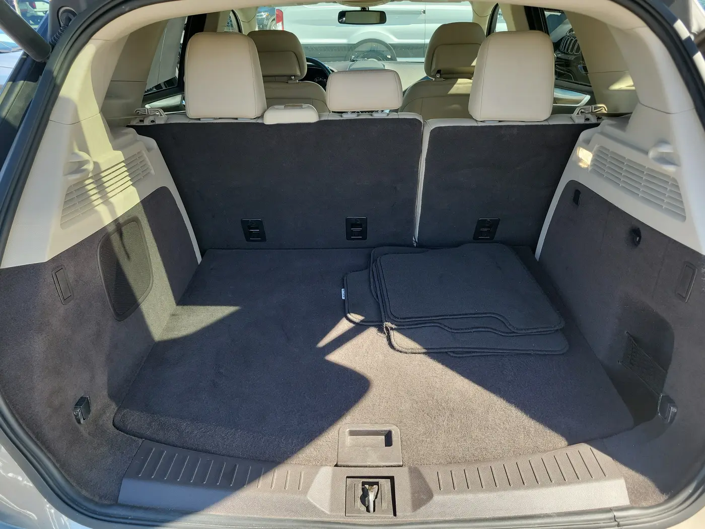 2019 Lincoln MKC - $15,990