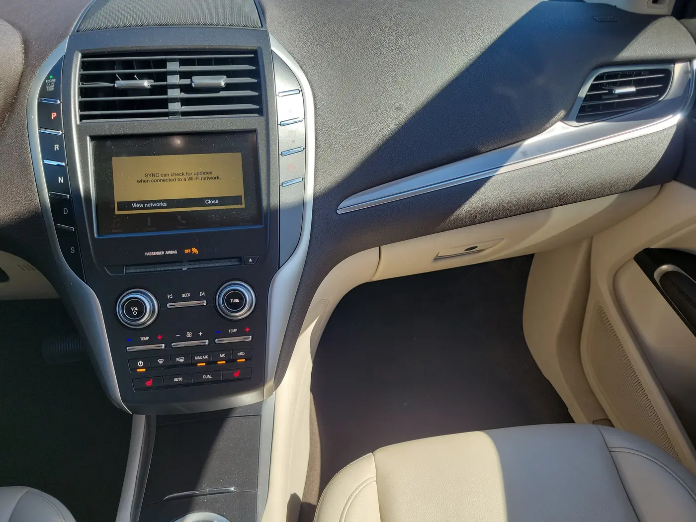 2019 Lincoln MKC - $15,990