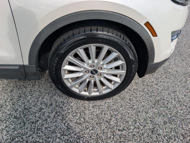 2019 Lincoln MKC - $15,000