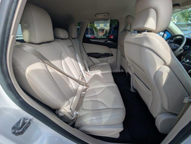 2019 Lincoln MKC - $15,000