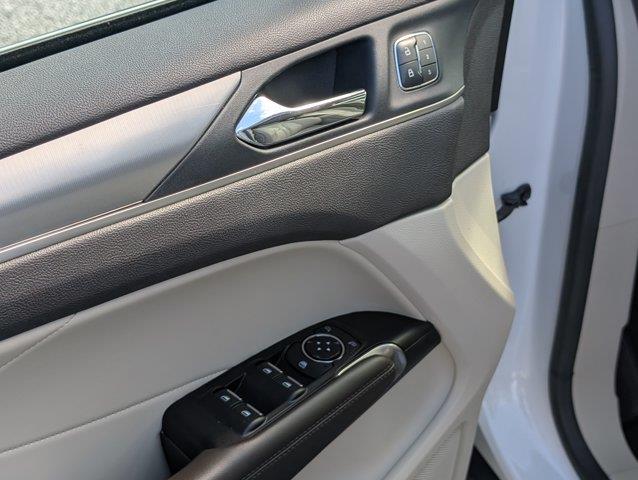 2019 Lincoln MKC - $15,000