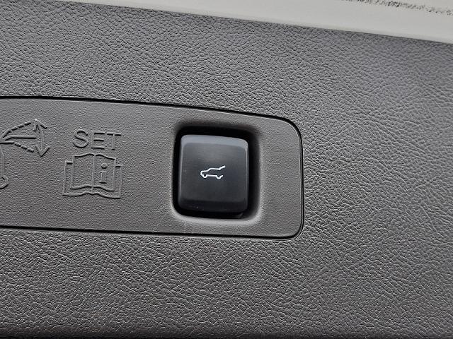 2021 Lincoln Corsair - $17,917