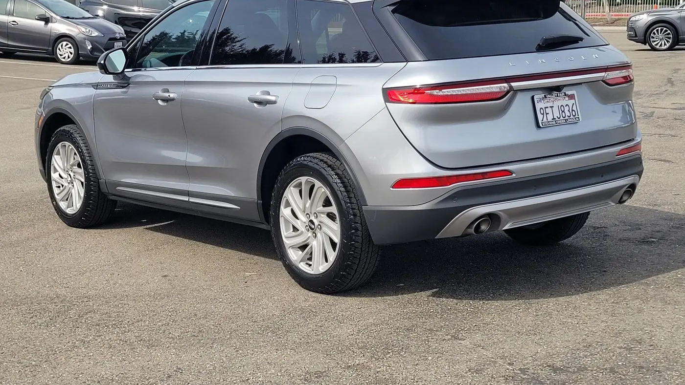2022 Lincoln Corsair Standard