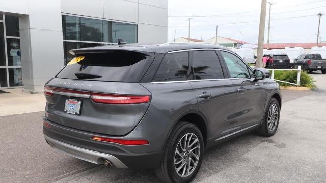 2022 Lincoln Corsair Standard