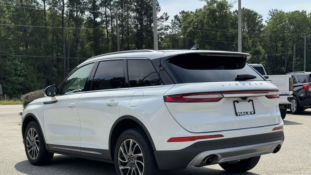2022 Lincoln Corsair Standard