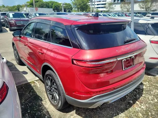 2020 Lincoln Corsair - $20,590