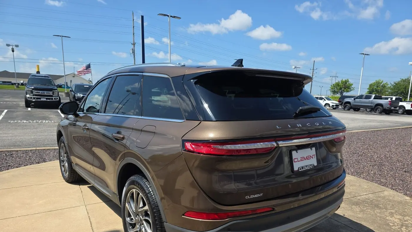 2022 Lincoln Corsair Standard