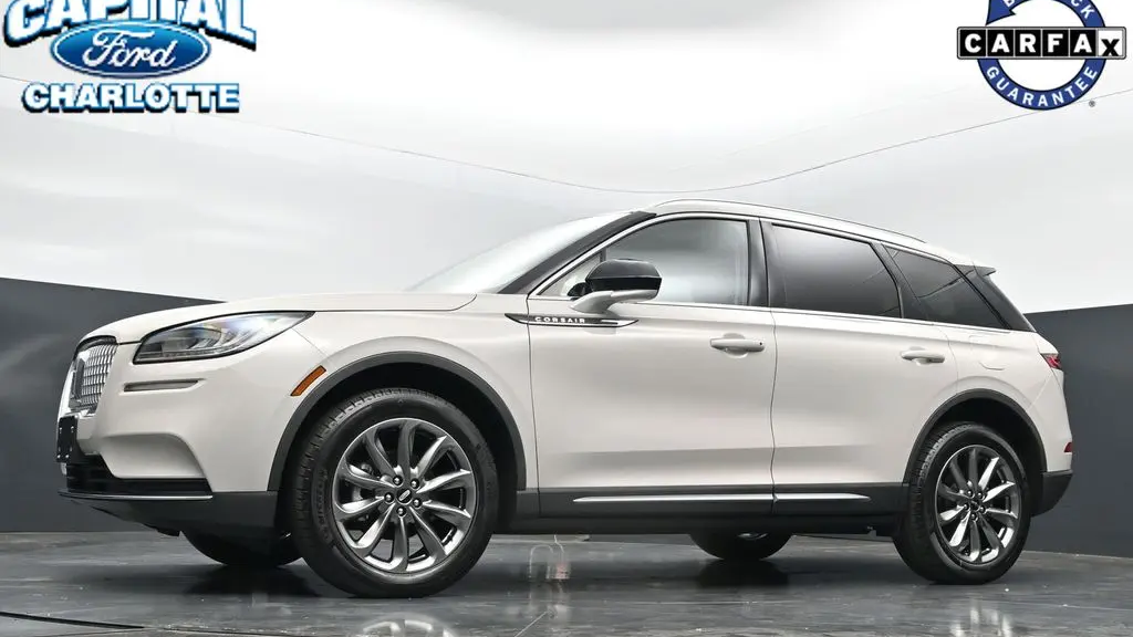 2022 Lincoln Corsair Standard