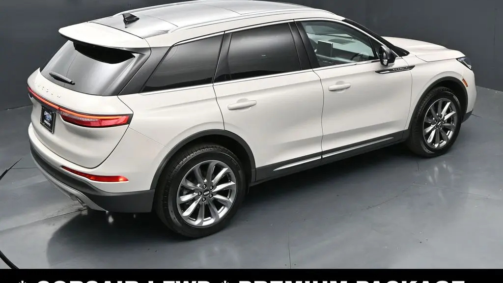 2022 Lincoln Corsair Standard