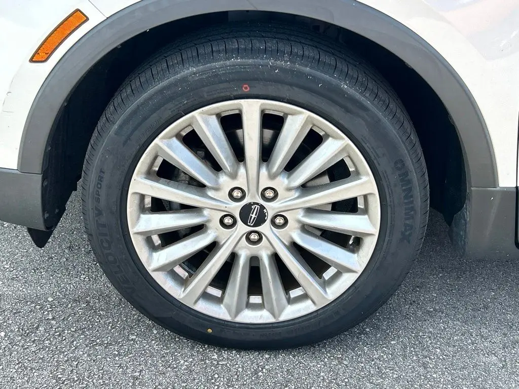2019 Lincoln MKC - $15,111