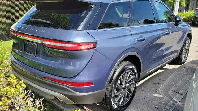 2022 Lincoln Corsair Standard
