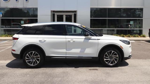 2022 Lincoln Corsair Standard