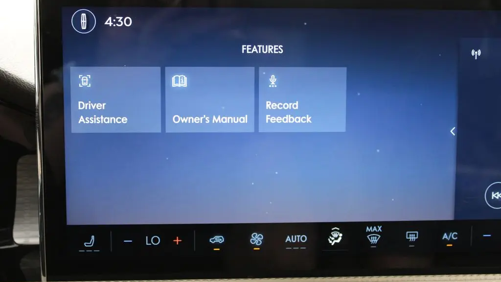 2023 Lincoln Corsair Standard