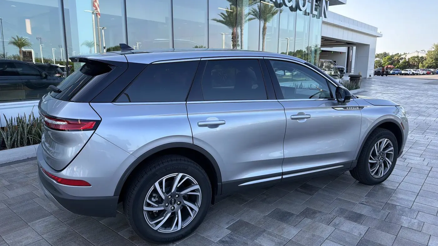 2024 Lincoln Corsair Premiere