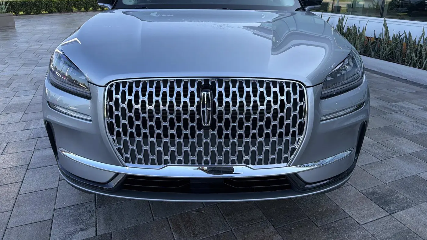 2024 Lincoln Corsair Premiere