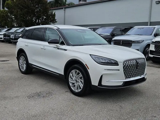 2024 Lincoln Corsair - $31,990