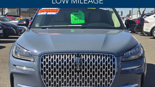 2025 Lincoln Corsair Premiere