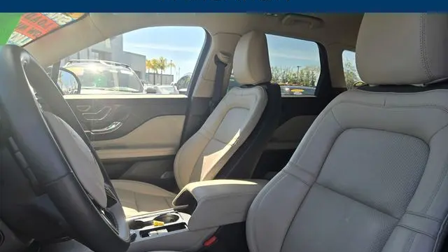 2025 Lincoln Corsair Premiere