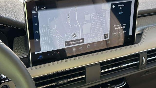 2023 Lincoln Corsair Standard