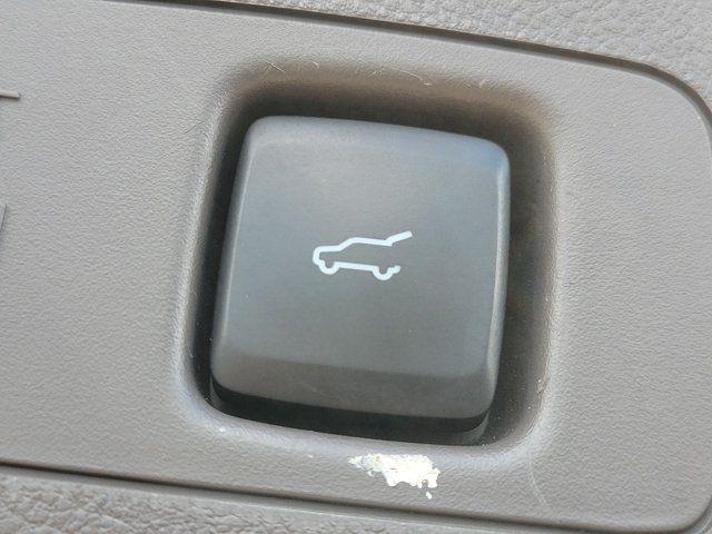 2023 Lincoln Corsair - $28,797