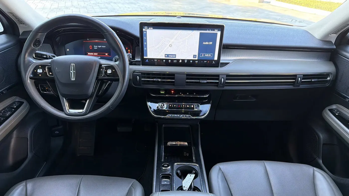 2023 Lincoln Corsair Standard