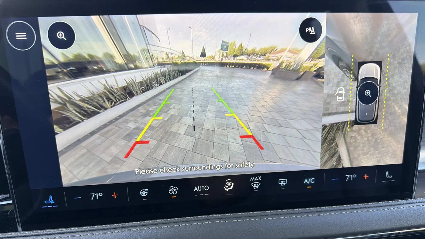 2023 Lincoln Corsair Standard