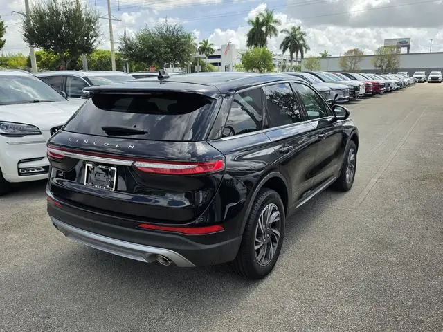 2024 Lincoln Corsair - $32,990
