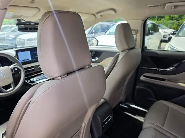 2024 Lincoln Corsair - $32,990
