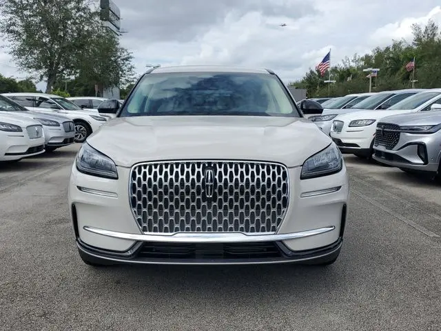 2024 Lincoln Corsair - $33,990