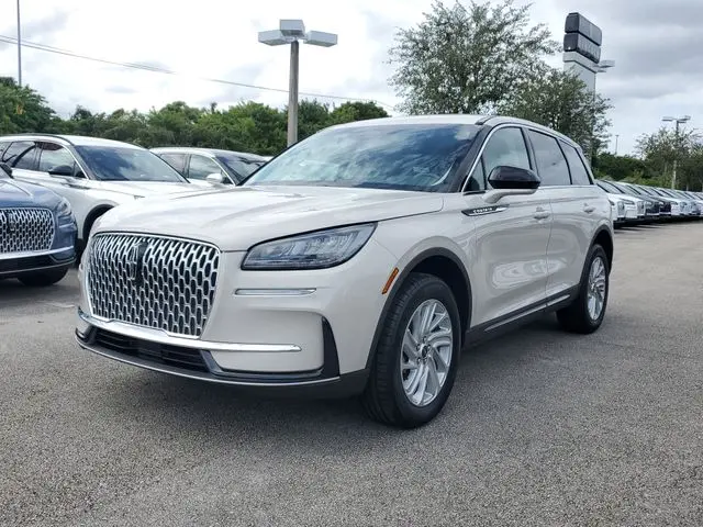 2024 Lincoln Corsair - $33,990