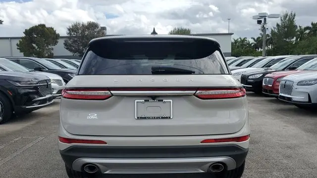 2024 Lincoln Corsair Premiere