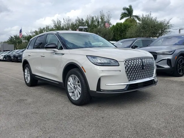 2024 Lincoln Corsair - $33,990