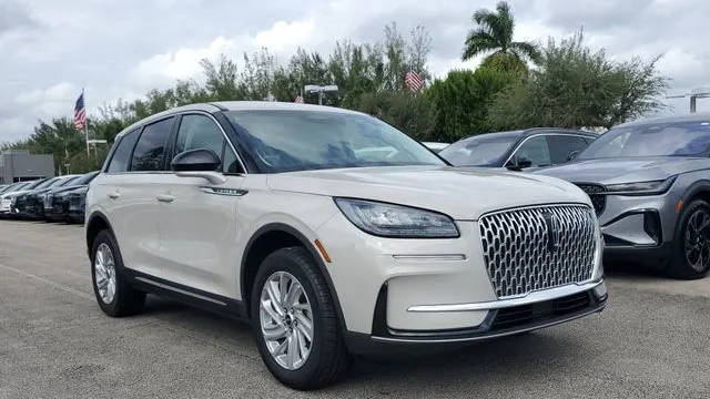 2024 Lincoln Corsair Premiere