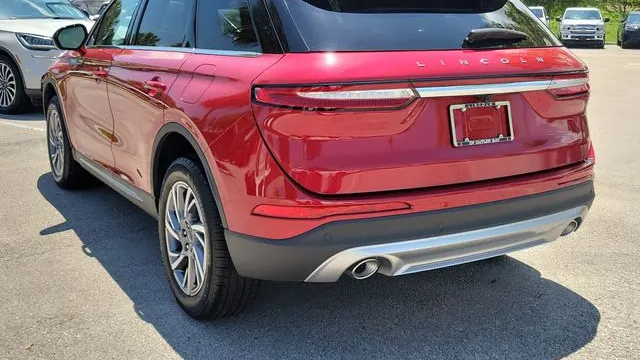 2025 Lincoln Corsair Premiere
