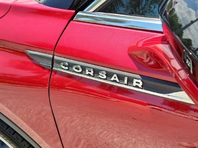 2025 Lincoln Corsair - $33,990