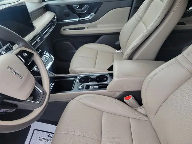 2024 Lincoln Corsair - $29,990