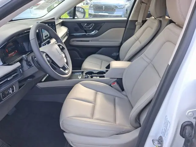 2024 Lincoln Corsair - $30,990