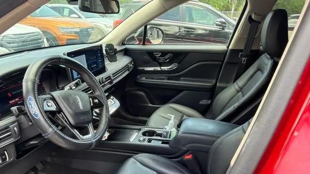 2025 Lincoln Corsair Premiere