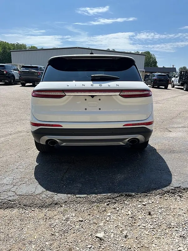 2023 Lincoln Corsair - $28,998