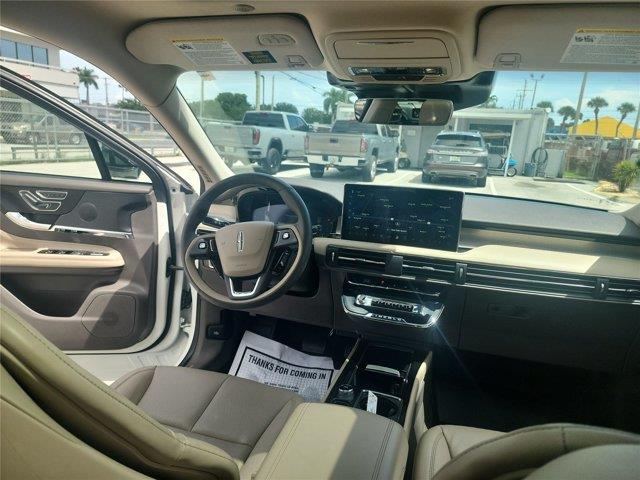 2023 Lincoln Corsair - $27,999