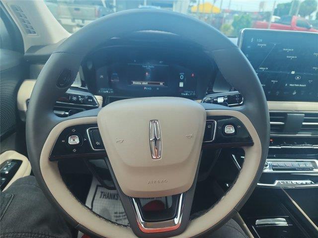 2023 Lincoln Corsair - $27,999