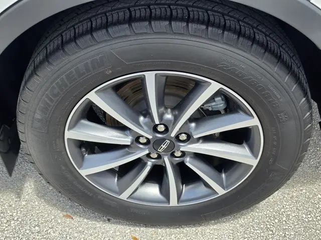 2024 Lincoln Corsair - $28,990