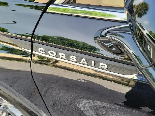 2025 Lincoln Corsair - $33,990