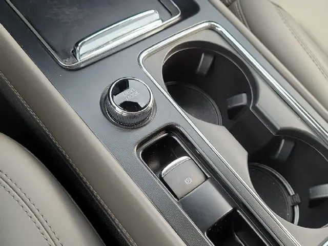 2025 Lincoln Corsair - $33,990