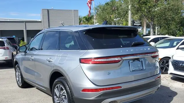 2023 Lincoln Corsair Standard