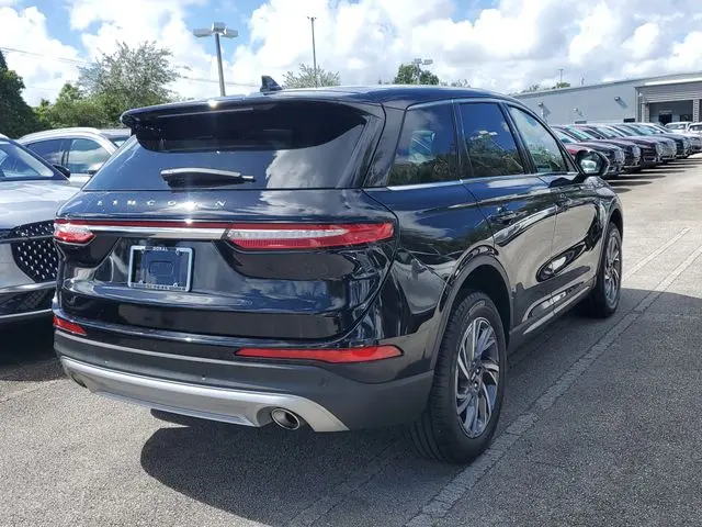 2024 Lincoln Corsair - $33,790